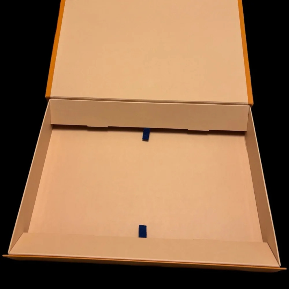 Louis Vuitton  box - Picture 2 of 2